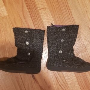 Blowfish boots. Charcoal gray